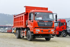 6米2自卸车